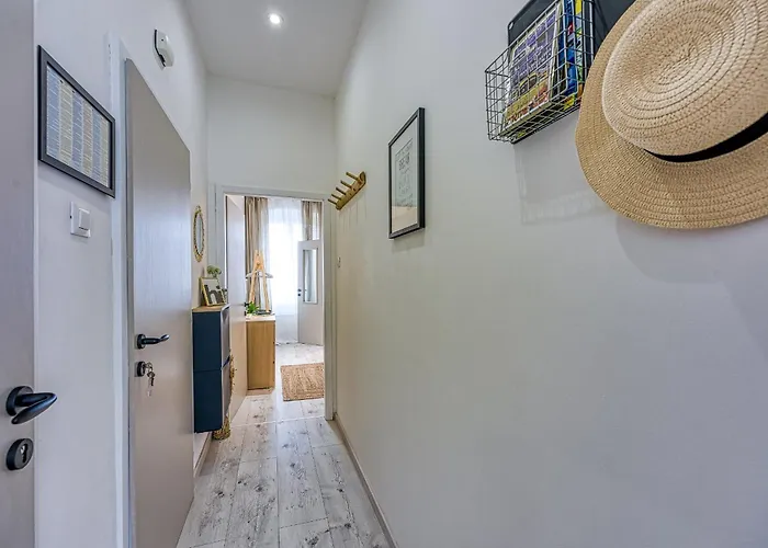 Eva - Storia Parentina Apartament *